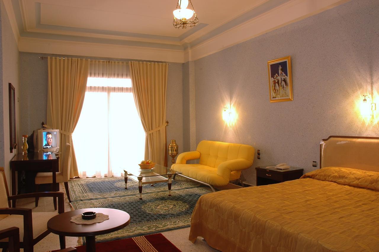 Hotel Le Majestic Annaba Esterno foto